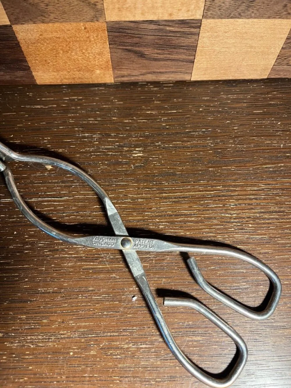 Vaughan Chicago Metal Tongs A509